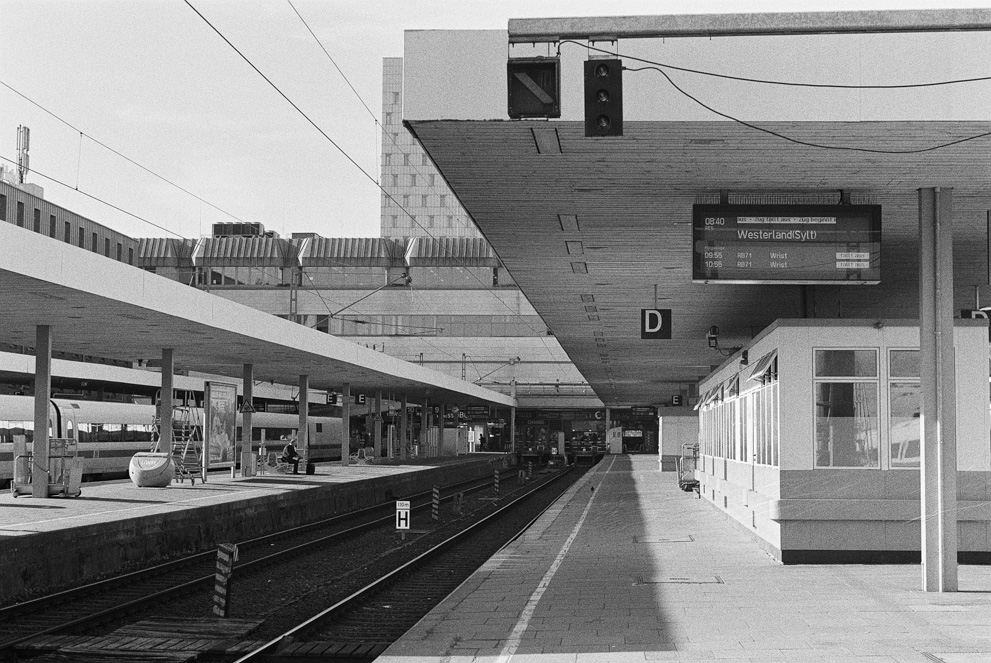 Altona train station. Shot on Ilford HP5 Plus